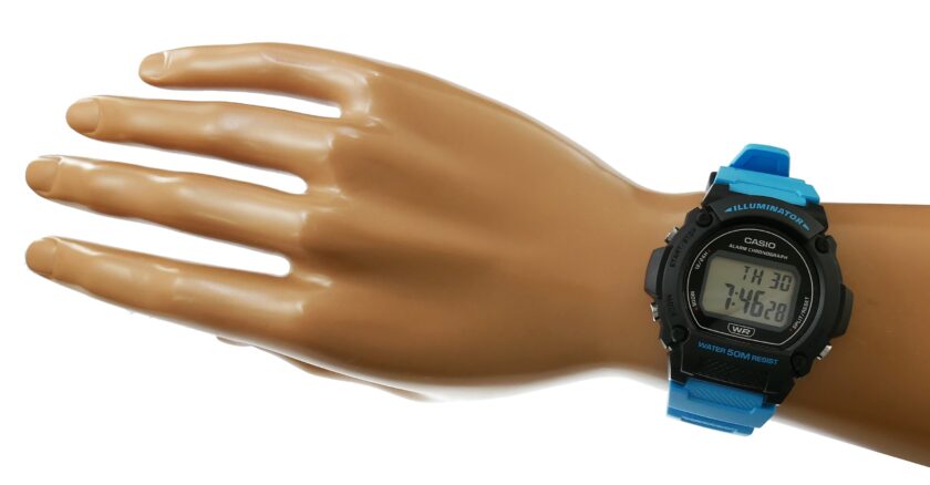 montre homme casio numérique w 219h 2a2v bracelet bleu en résine résistance à l'eau 5 atm