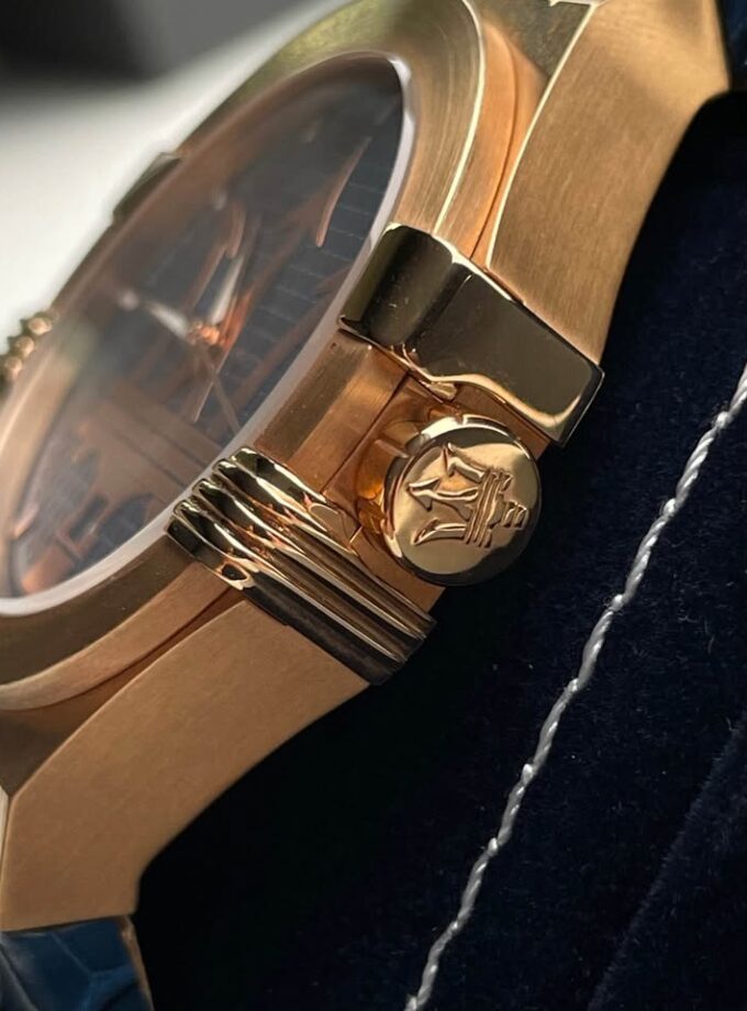 Montre Homme seul le temps Maserati Potenza - R8851108035 - Bracelet Noir en Cuir Véritable - Résistance à l'eau 10 ATM