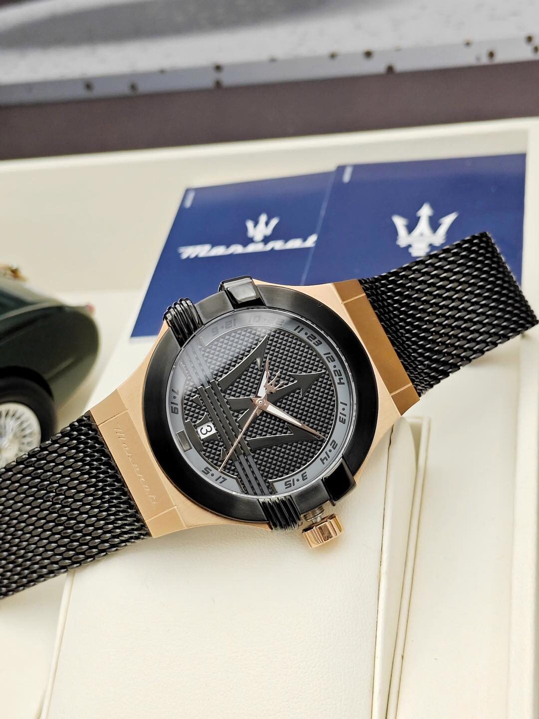 aiwatch_R8853108010 - Montre Homme seul le temps Maserati Potenza - R8853108010- Bracelet Noir en Acier Inoxydable - Résistance à l'eau 10 ATM