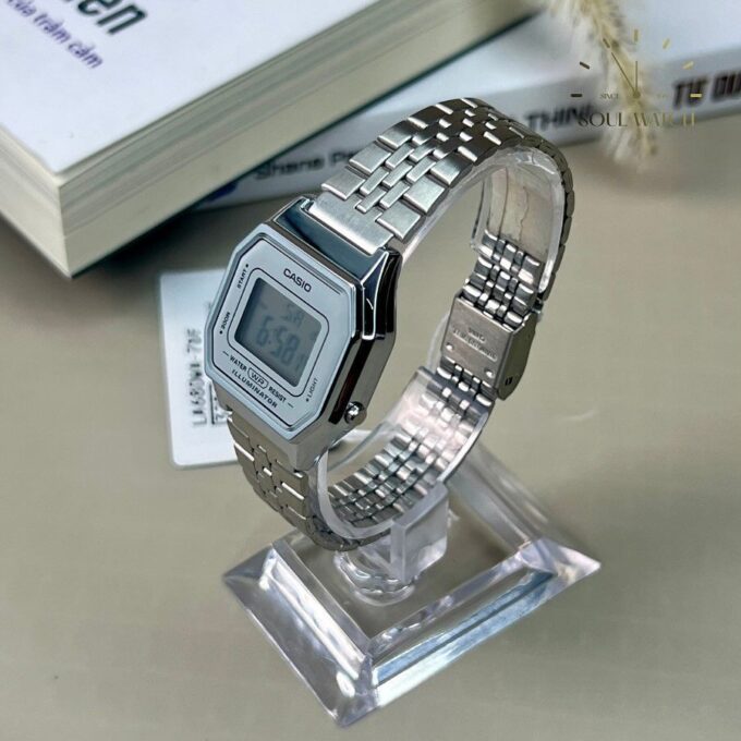 aiwatch_LA680WA-7DF - Montre Unisexe Casio Vintage LA680WA-7 - Bracelet Gris en Acier inoxydable - Résistante à l'eau