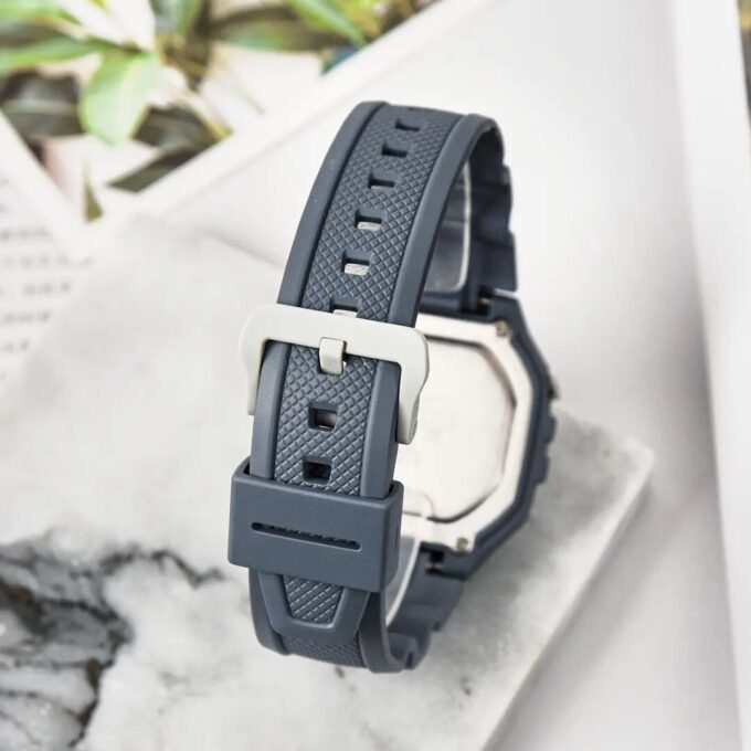 Montre Unisexe Casio Vintage Numérique W-218HC-2AV - Bracelet Bleu En Résine - Résistance à l'eau 5 ATM