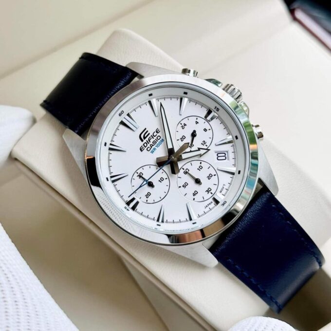 Montre Homme Casio Edifice - EFV-630L-7AV - Chronographe standard - Bracelet En cuir véritable - Résistance à l'eau 10 ATM