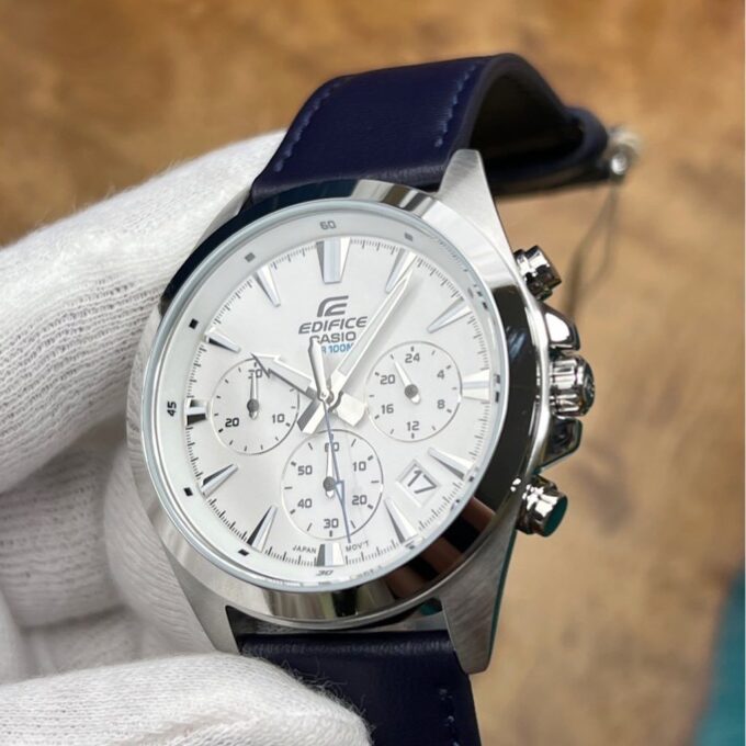 Montre Homme Casio Edifice - EFV-630L-7AV - Chronographe standard - Bracelet En cuir véritable - Résistance à l'eau 10 ATM