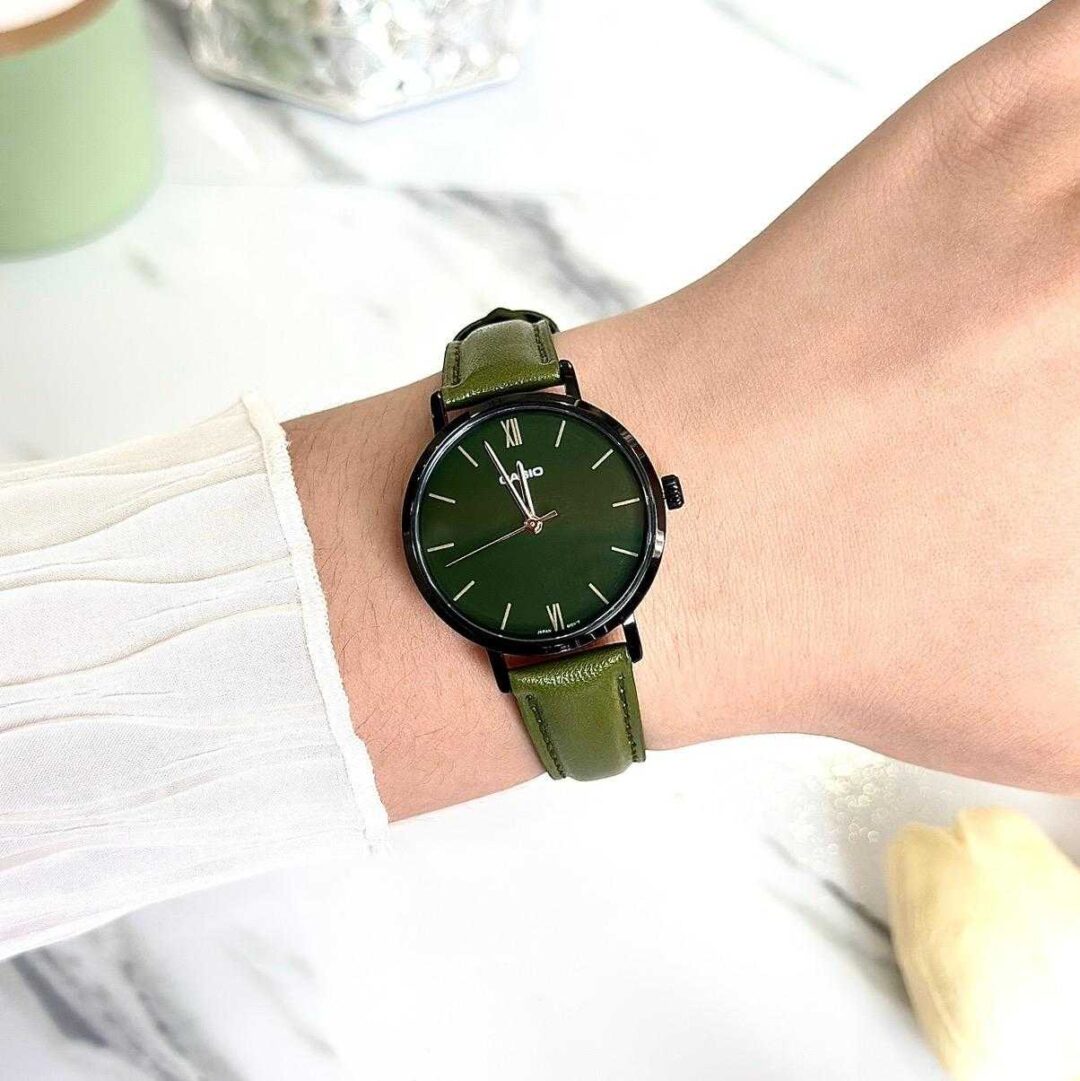 aiwatch_LTP-VT02BL-3AUDF - Montre Femme Casio Collection Analogique LTP-VT02BL-3A - Bracelet Vert en Cuir - Résistant à l'eau