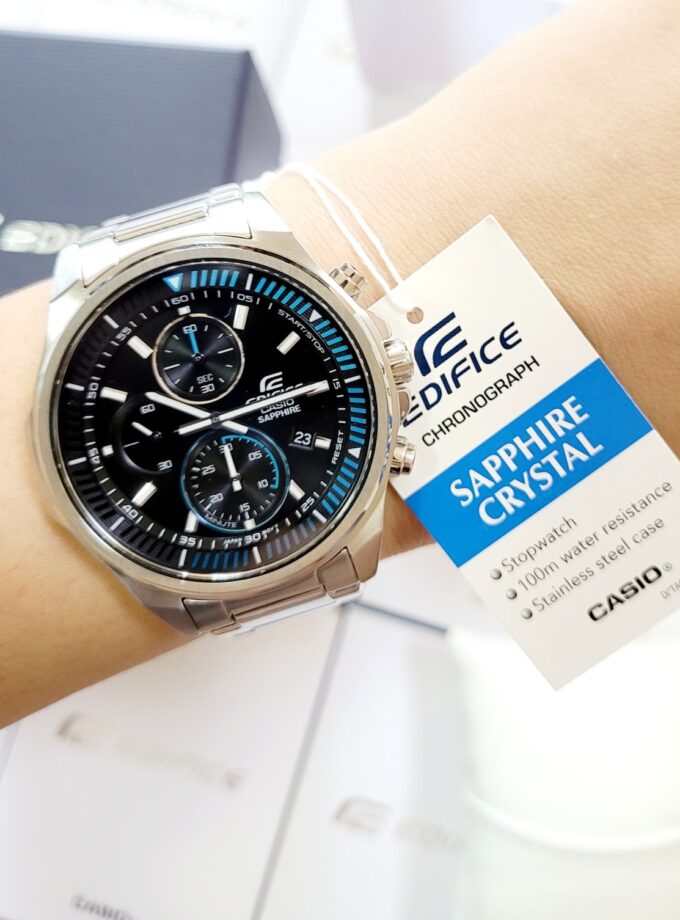 Montre Homme Casio Edifice EFR-S572D-1AVUDF - Bracelet Gris en Acier Inoxydable - Résistance à l'eau 100 Mètres