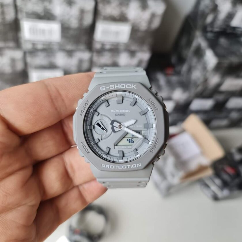 montre homme casio g shock ga 2110et 8adr bracelet gris en silicone résistance à l'eau 200 mètres