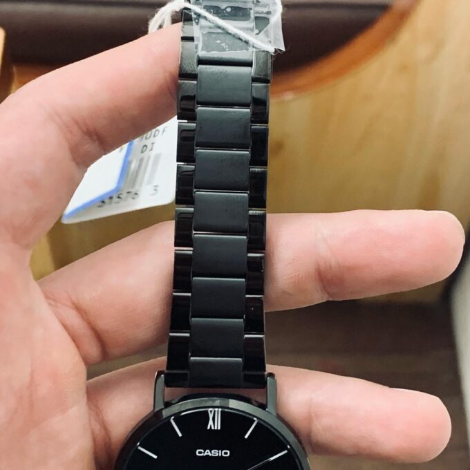 Montre Homme Casio Collection MTP-VT01B-1BUDF - Bracelet En Acier Inoxydable - Résistante à l'eau