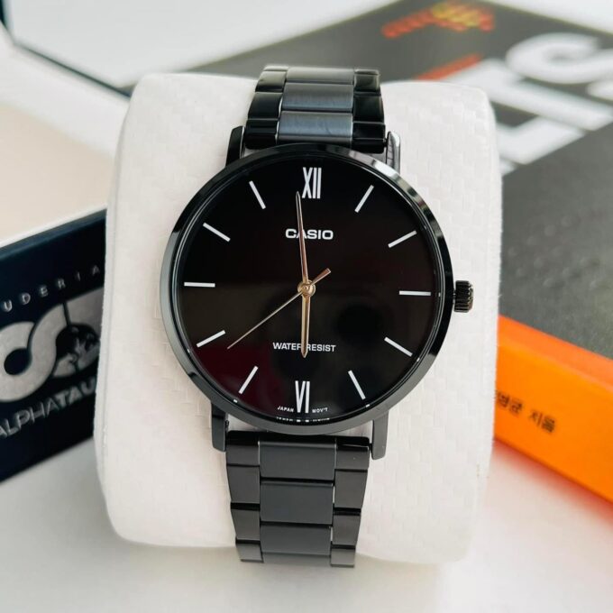 Montre Homme Casio Collection MTP-VT01B-1BUDF - Bracelet En Acier Inoxydable - Résistante à l'eau