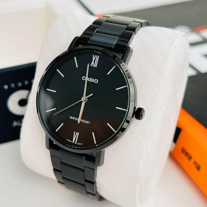 Montre Homme Casio Collection MTP-VT01B-1BUDF - Bracelet En Acier Inoxydable - Résistante à l'eau