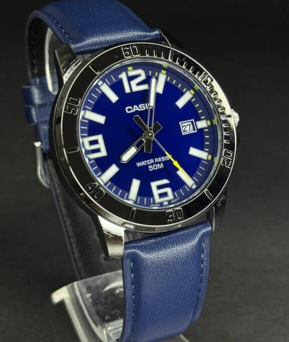 Montre Homme Casio - MTP-VD01L-2BVUDF - Bracelet en Cuir - Bleu