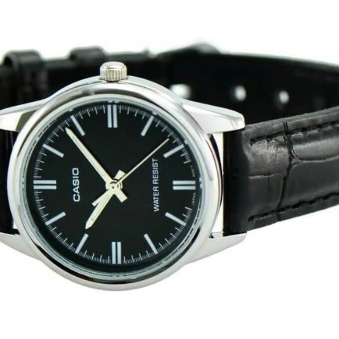 Casio - Bracelet en Cuir - Noir