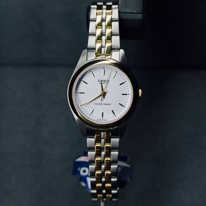 montre femme casio ltp 1129g 7ardf bracelet en acier inoxydable