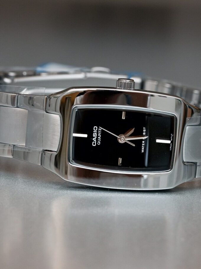 aiwatch_LTP-1165A-1CDF - Montre Femme Casio - LTP-1165A-1CDF - Bracelet en Acier Inoxydable