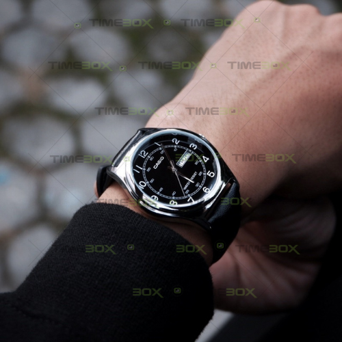 Casio Montre Homme MTP-V006L-1B2UDF - Bracelet en Cuir Noir - Affichage analogique - Résistant à l'eau