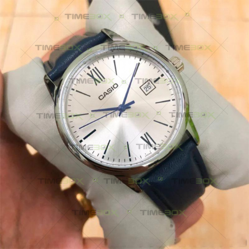 Montre Pour Homme Casio - MTP-V002L-2B3UDF -Bracelet en cuir bleu - Dateur - Affichage analogique - Résistant à l'eau