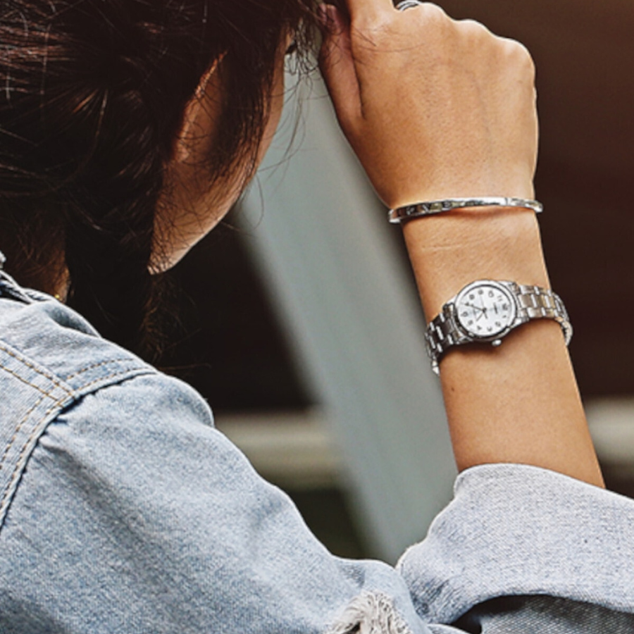 Montre CASIO Femme - Bracelet Gris En Acier Inoxydable - Cadran Blanc - 12 Mois De Garantie - LTP-V001D-7BUDF – Image 2