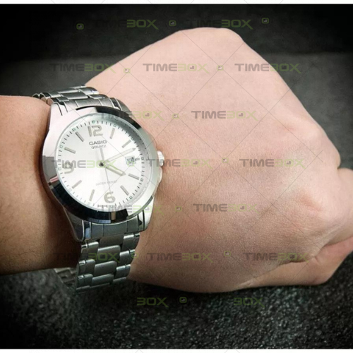 Montre Homme Casio Collection MTP-1215A-7ADF - Bracelet Acier inoxydable - Affichage analogique - Résistant à l'eau