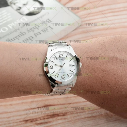 Montre Homme Casio Collection MTP-1215A-7ADF - Bracelet Acier inoxydable - Affichage analogique - Résistant à l'eau