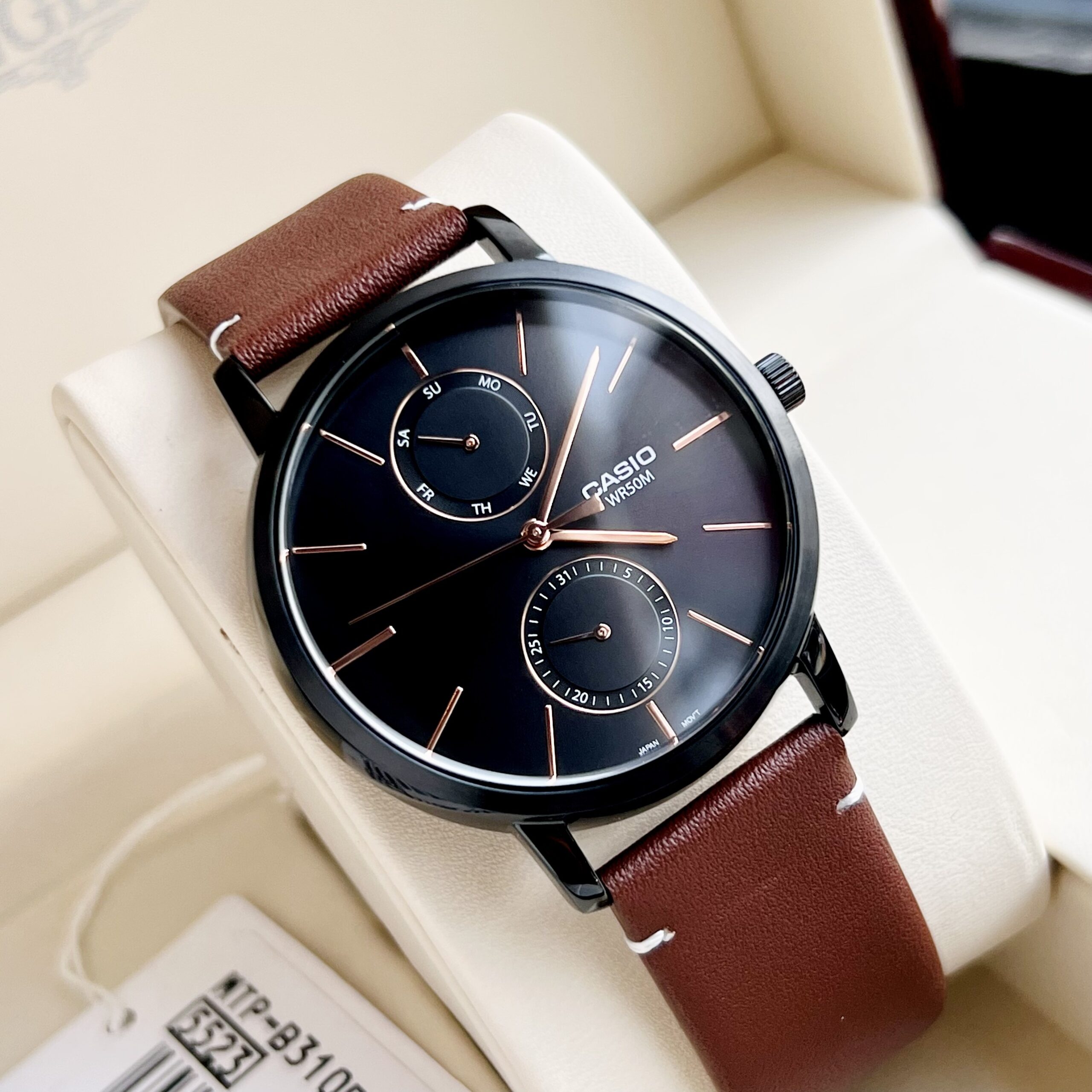 aiwatch_MTP-B310BL-5AVDF - Montre Homme Casio - MTP-B310BL-5AVDF - Bracelet en cuir marron - Chronographe - Affichage analogique - Verre minéral