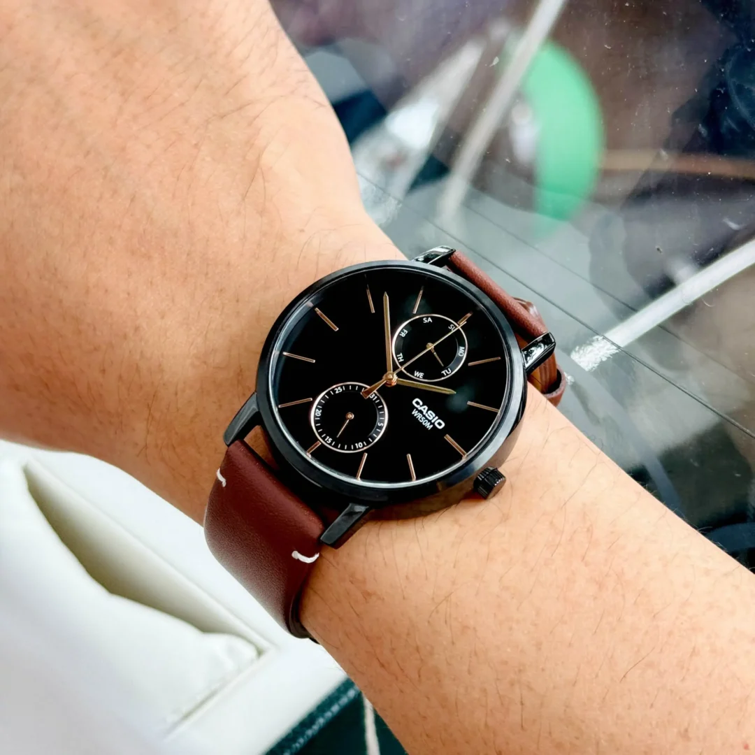 aiwatch_MTP-B310BL-5AVDF - Montre Homme Casio - MTP-B310BL-5AVDF - Bracelet en cuir marron - Chronographe - Affichage analogique - Verre minéral