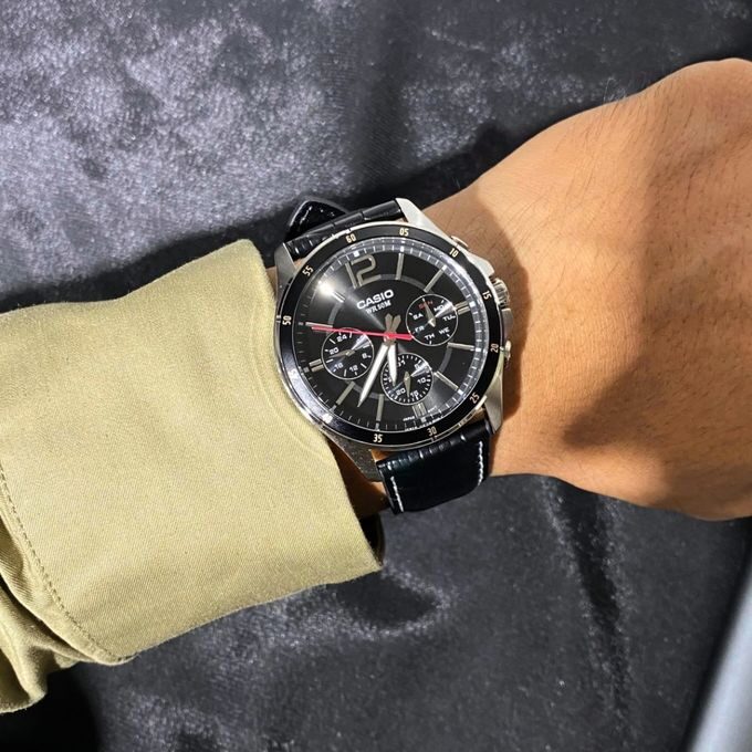 aiwatch_MTP-1374L-1AVDF - Montre Homme Casio - MTP-1374L-1AVDF - Bracelet en cuir noir - Chronographe - Verre minéral