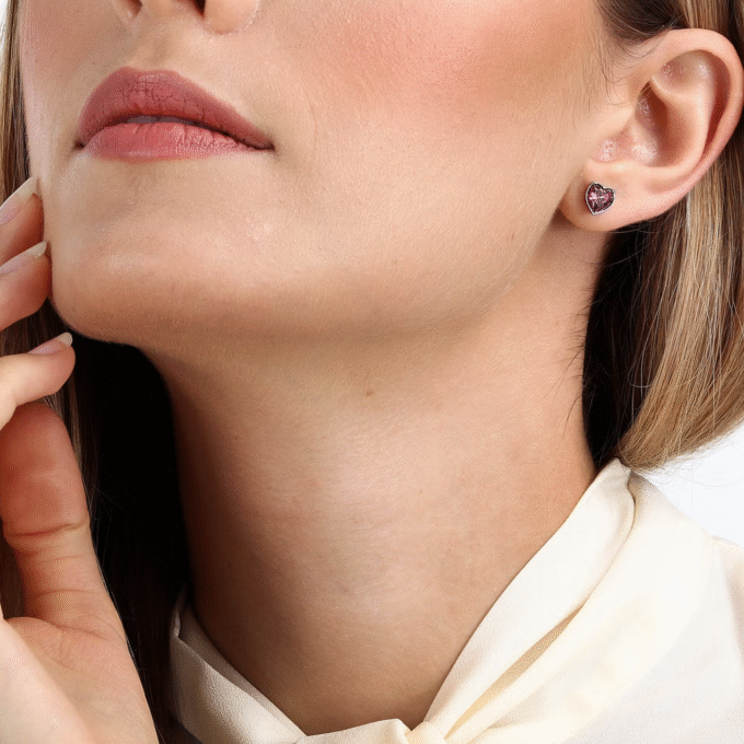 Boucles d’oreilles femme – LA PETITE STORY – Élégantes, sentimentales, inspiration féminine, cadeau idéal – Métal doré – Ref LPS02AQM51