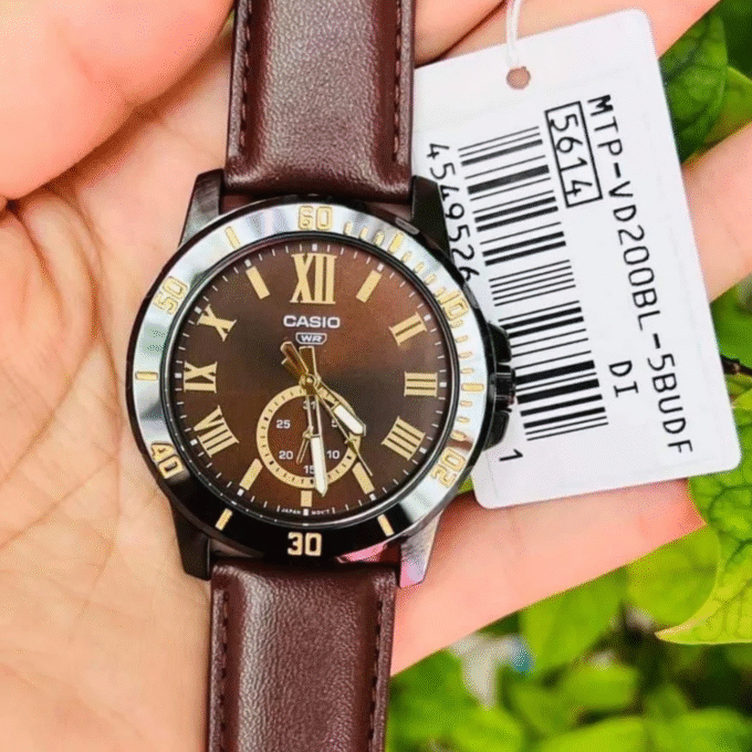 Montre Homme Casio - MTP-VD200BL-5BUDF - Bracelet en Cuir marron - Résistant à l'eau