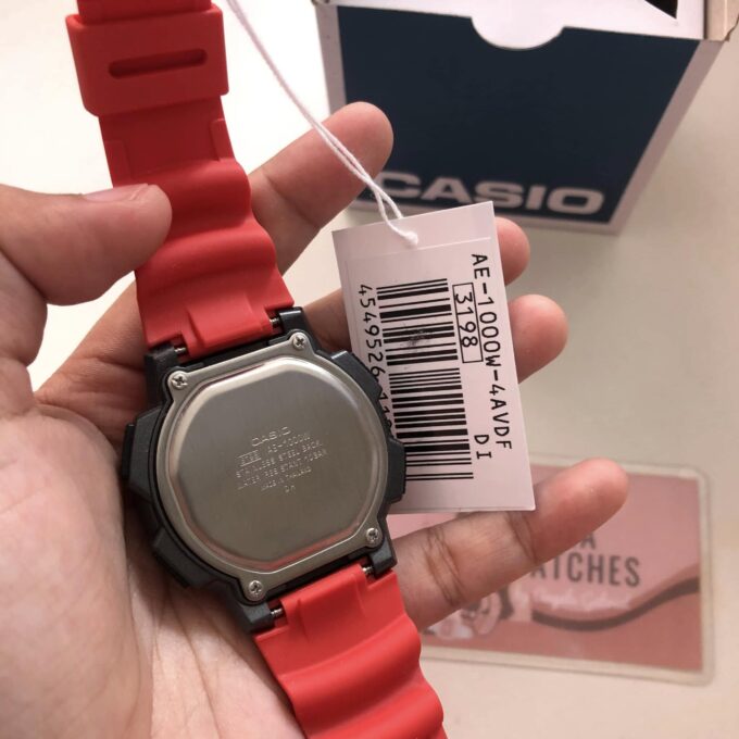 Montre Casio Homme - Bracelet Rouge En Resine - Boitier En Resine - Résistante À L'Eau - 12 Mois De Garantie - Ae-1000W-4Avdf