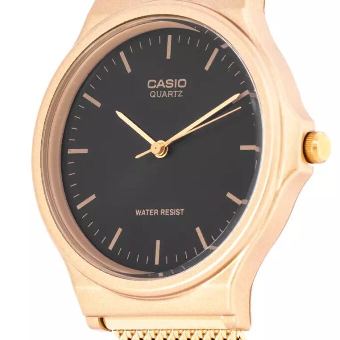 Montre Casio Homme - Bracelet Dorée En Resine -Boitier En Resine - Résistante À L'Eau - 12 Mois De Garantie - Mq-24Mg-1Edf