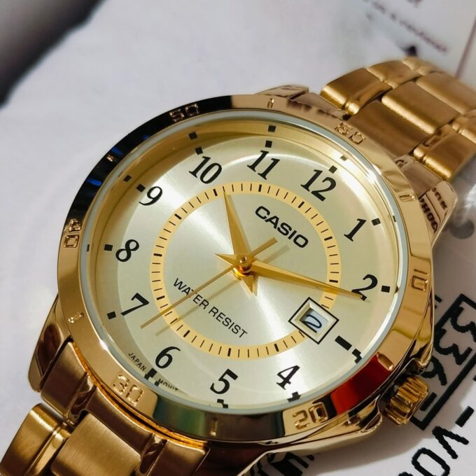 Montre Casio Femme - Bracelet Dorée En Acier Inoxydable - Cadran Jaune - 12 Mois De Garantie - Ltp-V004G-9Budf