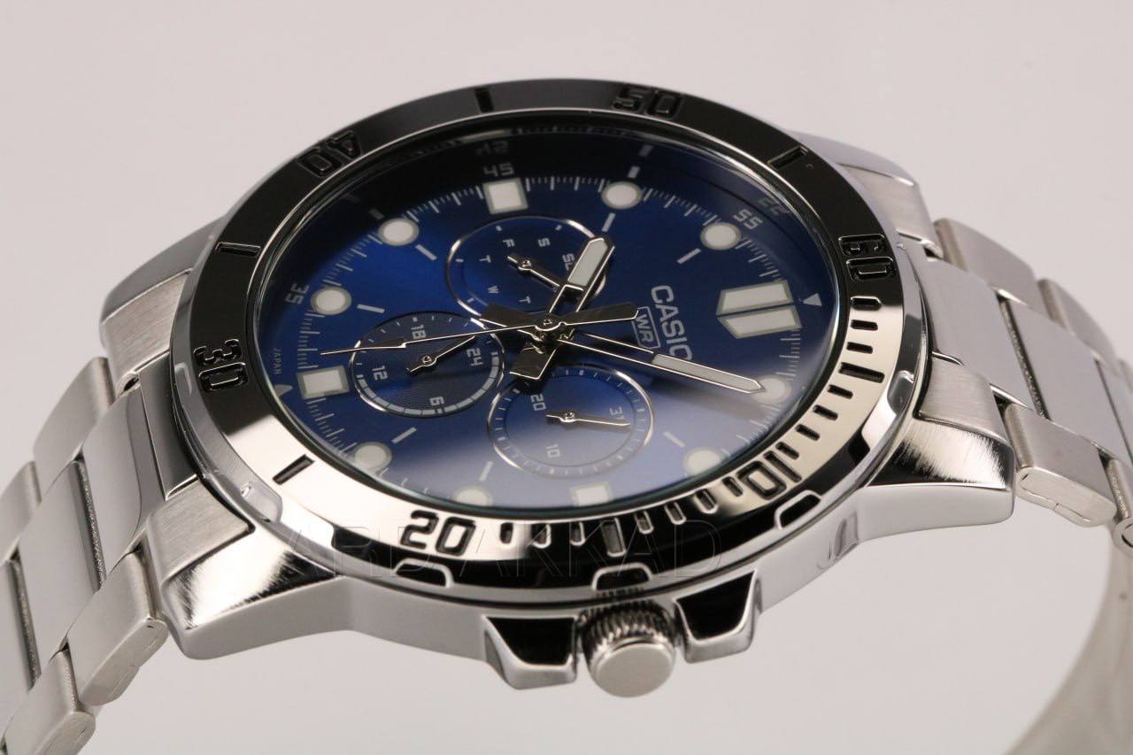 montre-casio-homme-mtp-vd300d-2eudf-bracelet-gris-en-acier-inoxydable-resistante-a-leau-12-mois-de-garantie-mtp-vd300d-2eudf