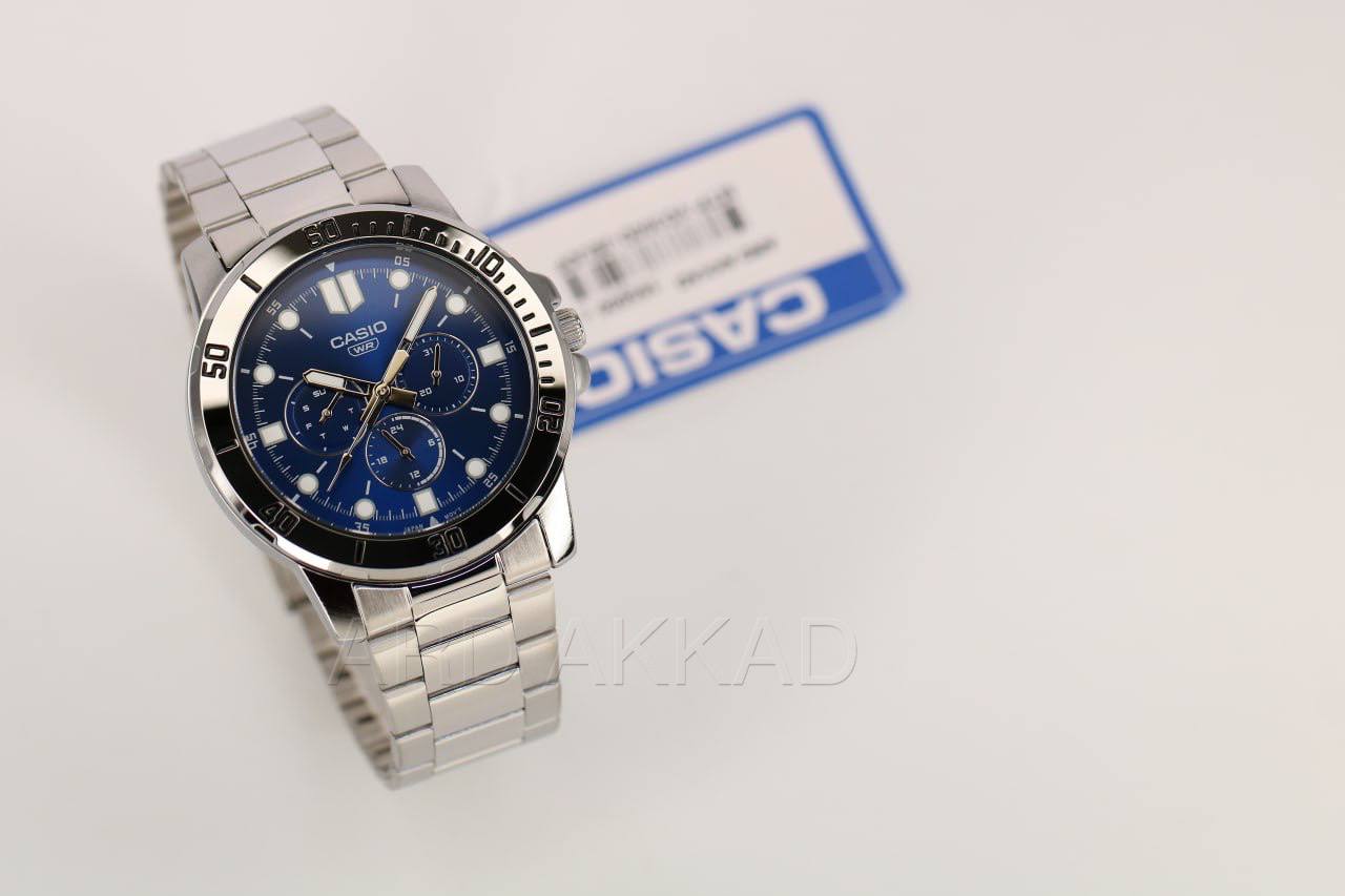 montre-casio-homme-mtp-vd300d-2eudf-bracelet-gris-en-acier-inoxydable-resistante-a-leau-12-mois-de-garantie-mtp-vd300d-2eudf