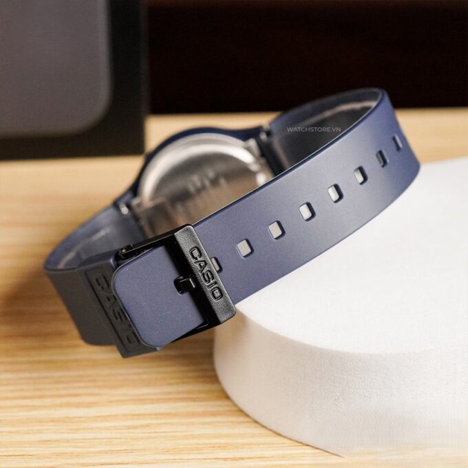 Montre Jeunesse Casio - MQ-24UC-2BDF - Bracelet en Résine Bleu - Affichage analogique - Résistant à l'eau