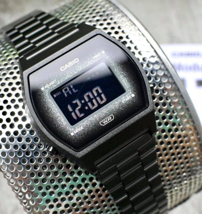 aiwatch_B640WBG-1BDF - Montre Casio Vintage Unisexe - Bracelet Noir En Acier Inoxydable - Résistante À L'Eau - 12 Mois De Garantie - B640Wbg-1Bdf