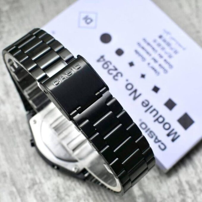 Montre Casio Vintage Unisexe - Bracelet Noir En Acier Inoxydable - Résistante À L'Eau - 12 Mois De Garantie - B640Wbg-1Bdf