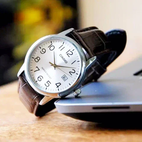 Montre Homme Casio Collection - MTP-V002L-7B2UDF - Bracelet En Cuir Marron - Affichage analogique - Résistant à l'eau