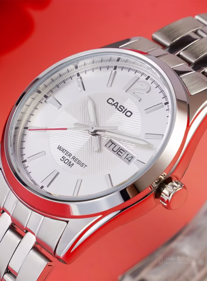 aiwatch_MTP-1335D-7AVDF - Montre Casio Homme - MTP-1335D-7AVDF - Bracelet Gris En Acier Inoxydable - Cadran Blanc - 12 Mois De Garantie