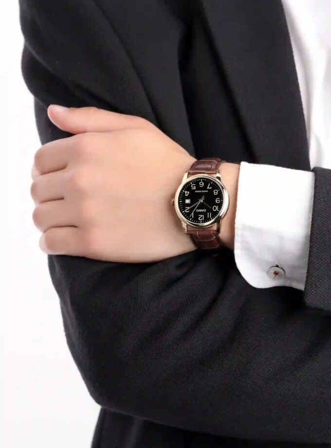 aiwatch_MTP-V002GL-1BUDF - Montre Homme Casio MTP-V002GL-1BUDF - Bracelet en cuir marron - Affichage analogique - Résistant à l'eau