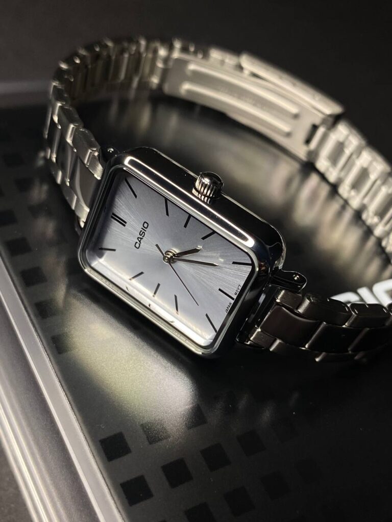 aiwatch_LTP-V009D-2EUDF - Montre Femme Casio - LTP-V009D-2EUDF - Bracelet en acier inoxydable - Résistant à l'eau