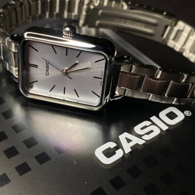 aiwatch_LTP-V009D-2EUDF - Montre Femme Casio - LTP-V009D-2EUDF - Bracelet en acier inoxydable - Résistant à l'eau