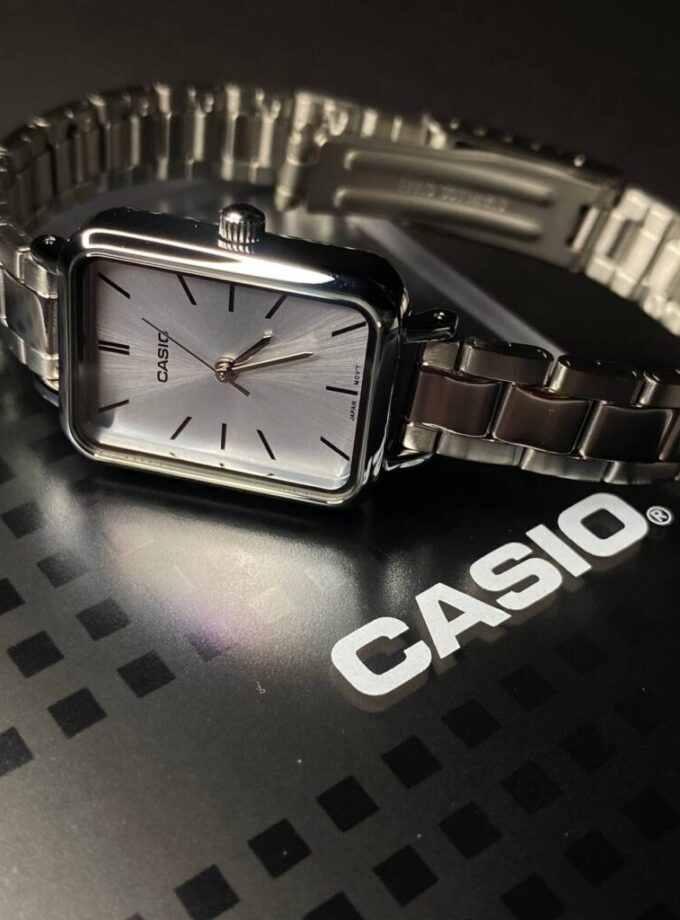 aiwatch_LTP-V009D-2EUDF - Montre Femme Casio - LTP-V009D-2EUDF - Bracelet en acier inoxydable - Résistant à l'eau