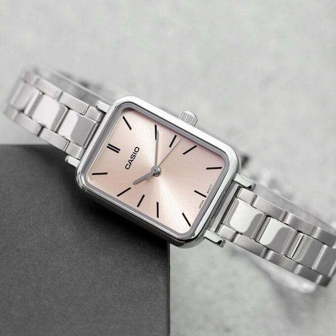 aiwatch_LTP-V009D-4EUDF - Montre Femme Casio - LTP-V009D-4EUDF - Bracelet en acier inoxydable - Résistant à l'eau