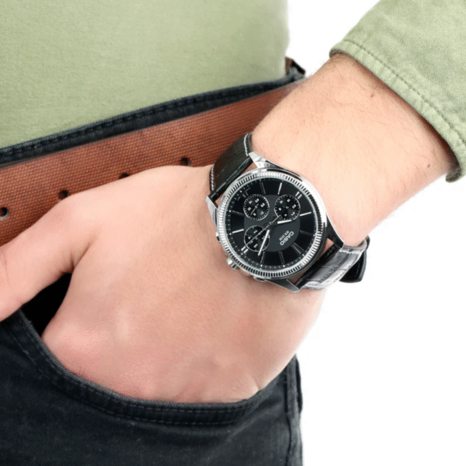 Montre Casio Homme - MTP-1375L-1AVDF - Bracelet Noir En Cuir Véritable - Résistante À L'Eau - 12 Mois De Garantie