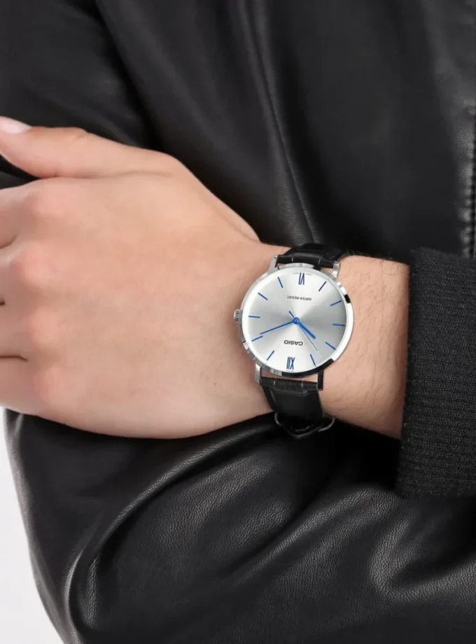 aiwatch_MTP-VT01L-7B1UDF - Montre Homme Casio - MTP-VT01L-7B1UDF - Cadran rond blanc - Bracelet en cuir noir - Résistant à l'eau