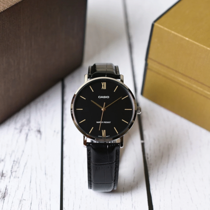 Montre Homme Casio - MTP-VT01L-1BUDF - Cadran noir - Bracelet en cuir noir - Résistant à l'eau