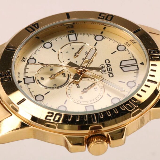 Montre Homme Casio - MTP-VD300G-9EUDF - Chronographe - Bracelet en acier inoxydable or - Résistant à l'eau