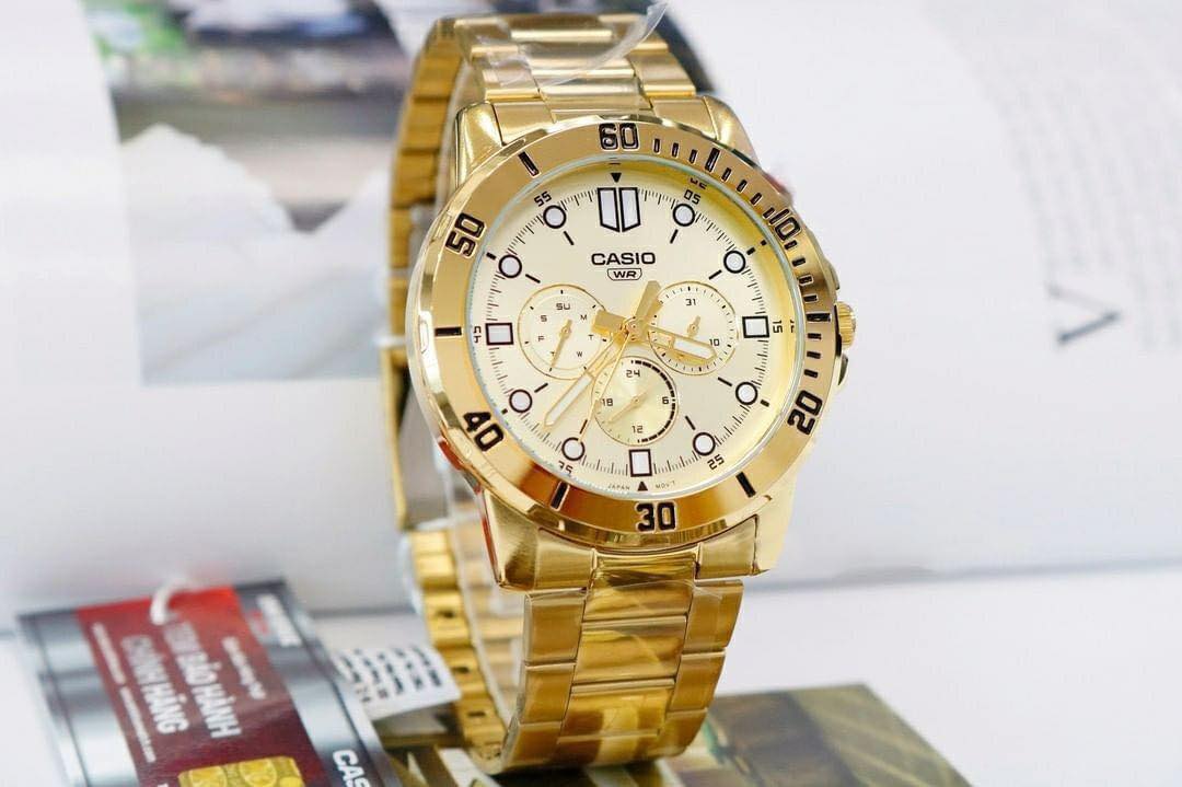 montre-homme-casio-mtp-vd300g-9eudf-chronographe-bracelet-en-acier-inoxydable-or-resistant-a-leau-mtp-vd300g-9eudf