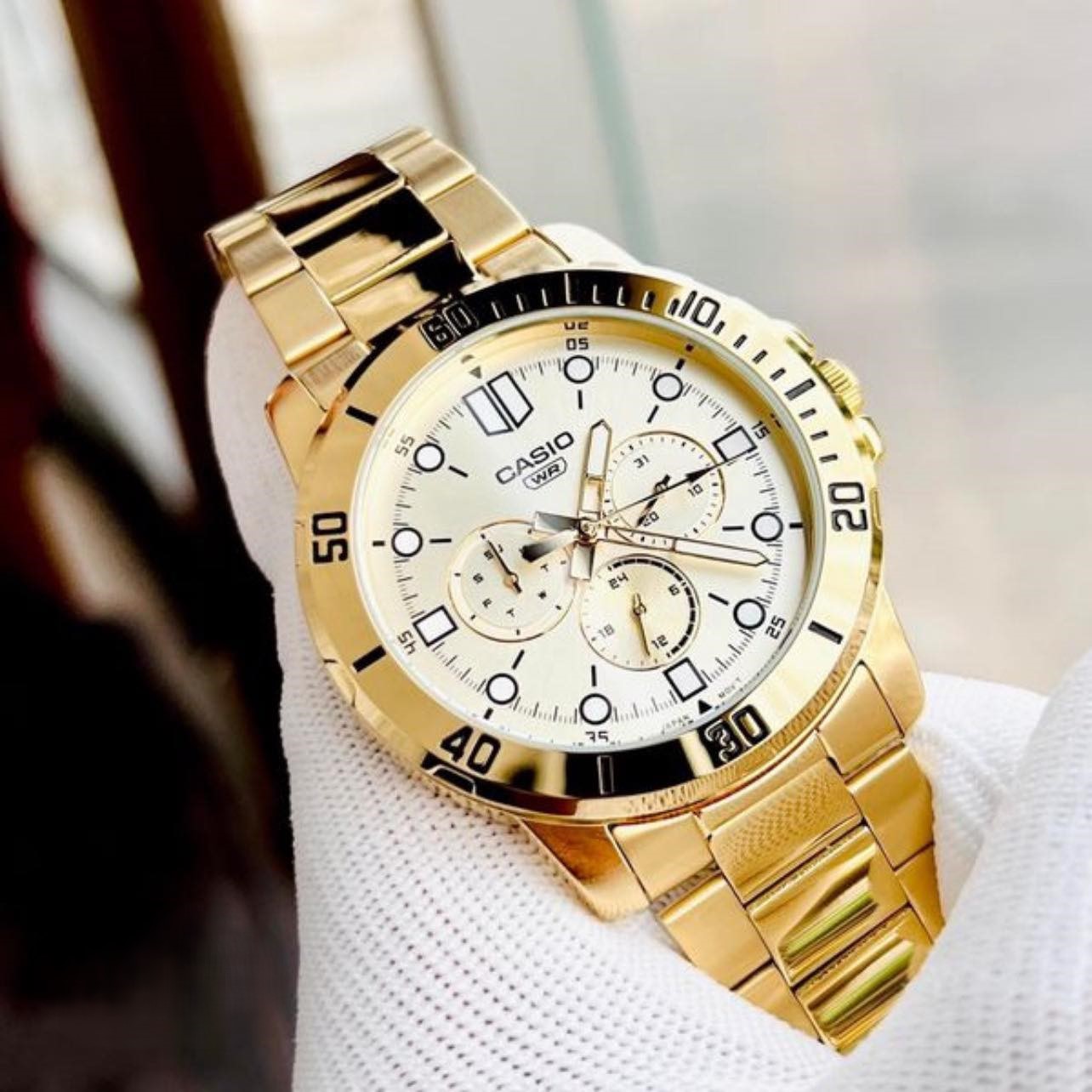 montre-homme-casio-mtp-vd300g-9eudf-chronographe-bracelet-en-acier-inoxydable-or-resistant-a-leau-mtp-vd300g-9eudf