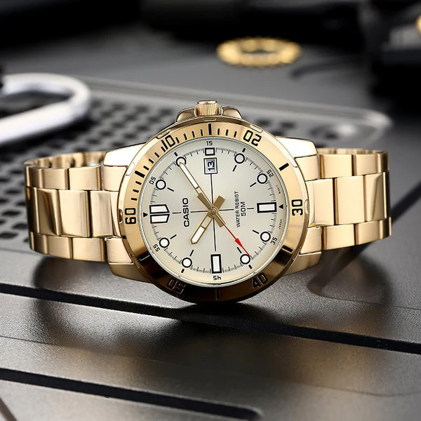 montre homme casio mtp vd01g 9evudf bracelet en acier inoxydable or dateur résistant à l'eau