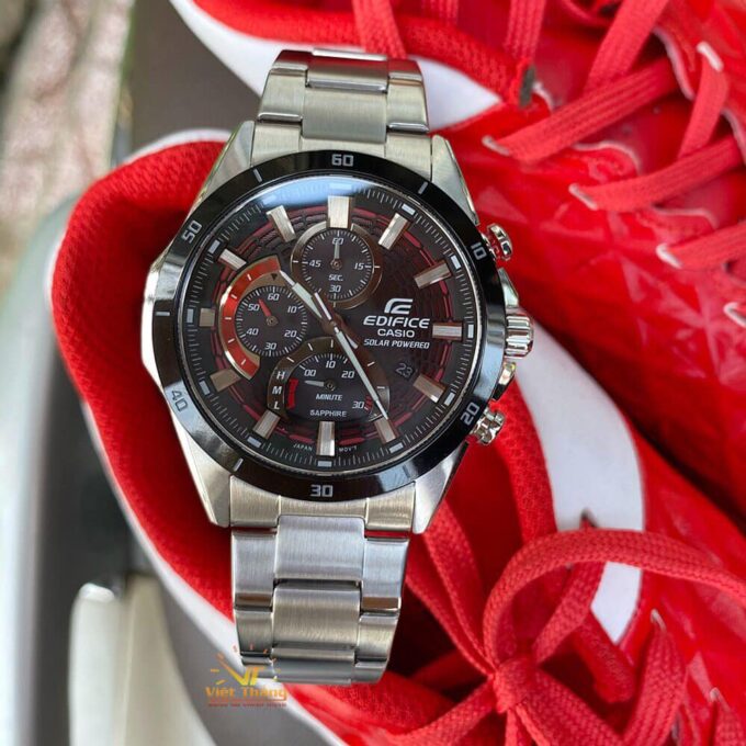 Montre Homme Casio Edifice - EFS-S610DB-1AVUDF - Solaire - Bracelet en acier inoxydable - Verre Sapphire - Chronographe - Affichage analogique - Résistant à l'eau - Verre Saphir